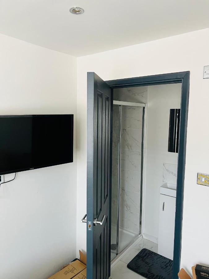 Green Lantern, Private En-Suite Double Bedroom Aveley Eksteriør billede